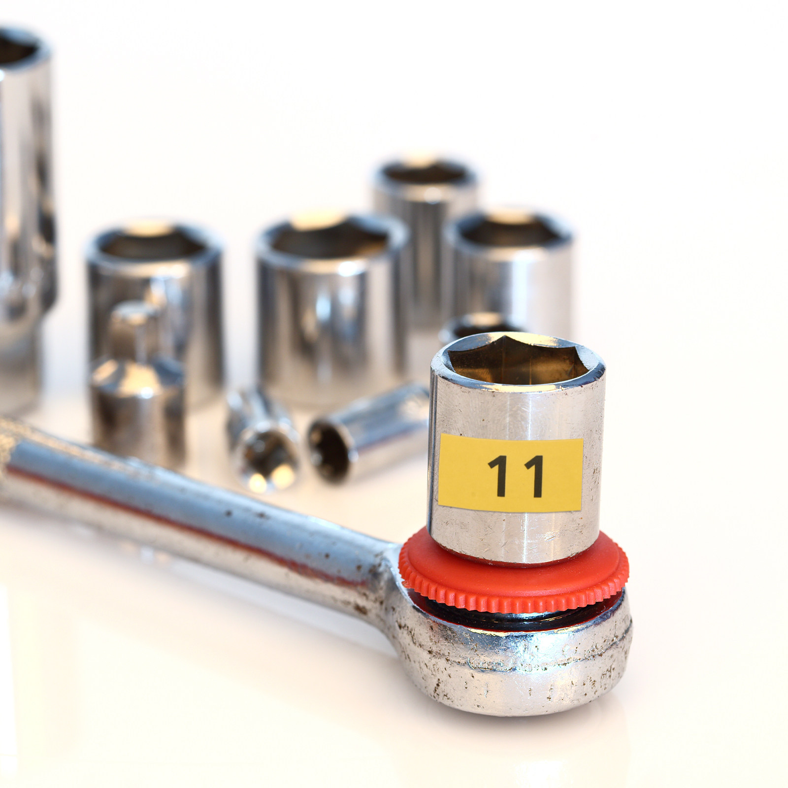 20Sheets Socket Wrench Sticker - огляд і ціна Tools In The Workshop